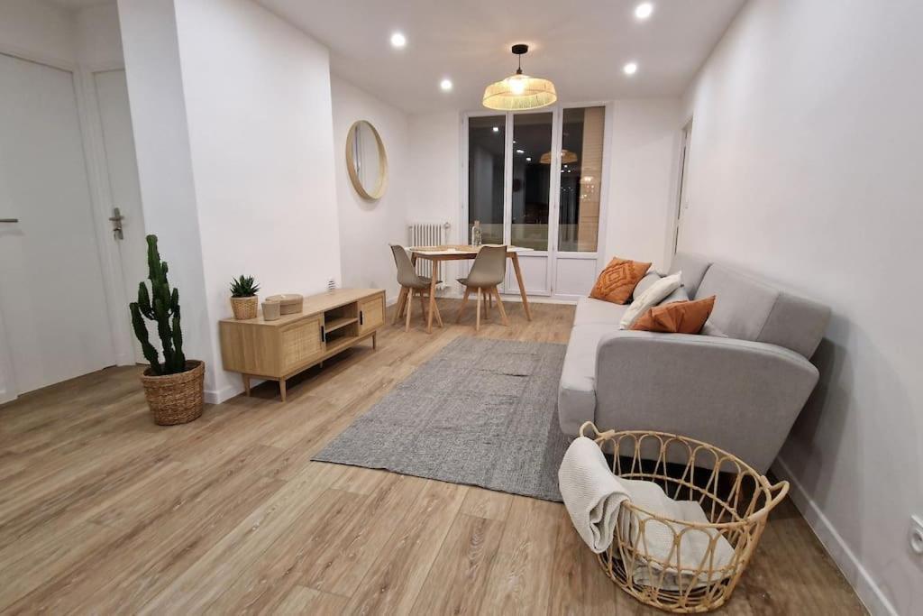 Appartement Saint Charles Marseille Exterior photo