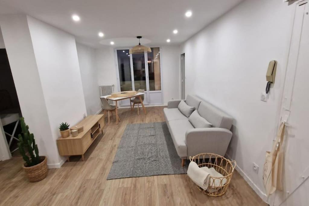 Appartement Saint Charles Marseille Exterior photo